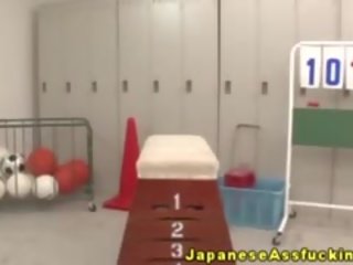 Japanilainen kotiäiti saa an anaali creampie
