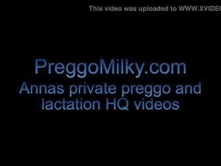 Gravid lesbisk dildo spille med anna amatør husmor