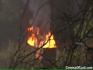 Letërsi erotike për gra me një provokues bjonde pjesa 1