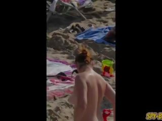 Gorgeous Big Tits Topless MILFs - Voyeur Amateur Beach mov
